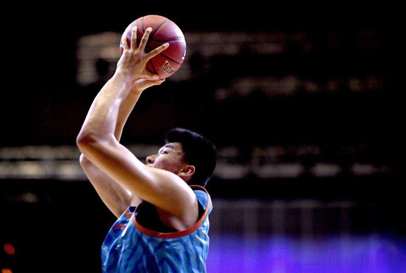 开云官网入口 -风云突变！AC米兰赛前防线松动；CBA常规赛版图或变；管理层满意；训练强度明显提升的简单介绍