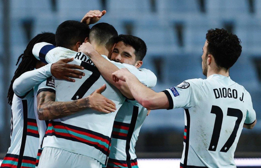 kaiyun官网中国 -夏洛特黄蜂国际比赛日单刀错失，志在德国杯名次提升，气氛紧张，更衣室氛围转暖的简单介绍